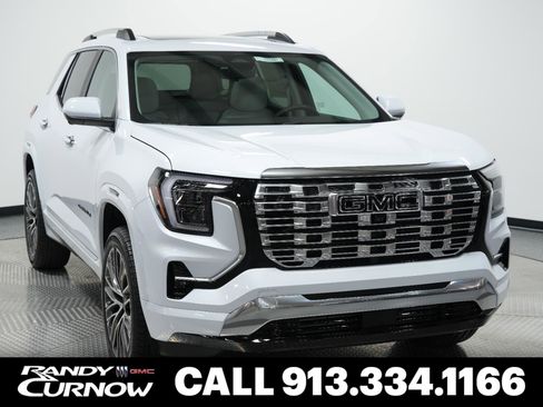 New 2026 GMC Terrain Denali w/ LPO, Black Badging Package image 1