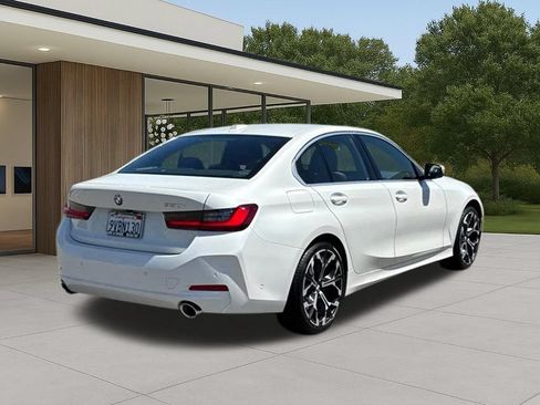 Used 2026 BMW 330i Sedan w/ Premium Package RWD image 8