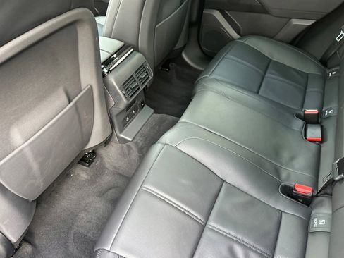 Used 2025 Land Rover Range Rover Velar S image 26