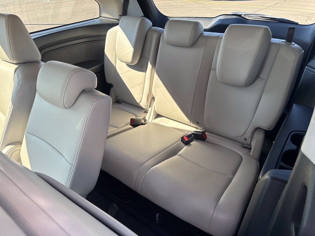 Used 2025 Honda Odyssey EX-L image 12