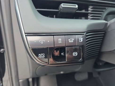 New 2025 Hyundai Ioniq 5 XRT image 11