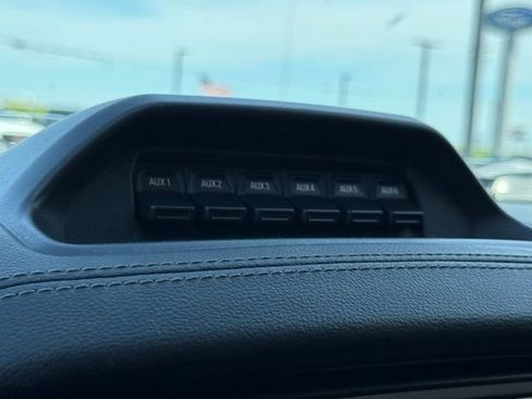 Used 2021 Ford Ranger Lariat w/ Tremor Off-Road Package image 29