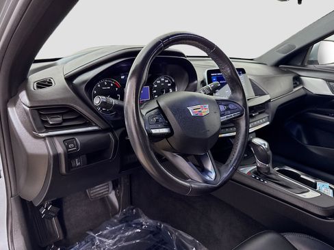 Used 2023 Cadillac CT4 Luxury w/ Sun And Sound Package RWD image 10
