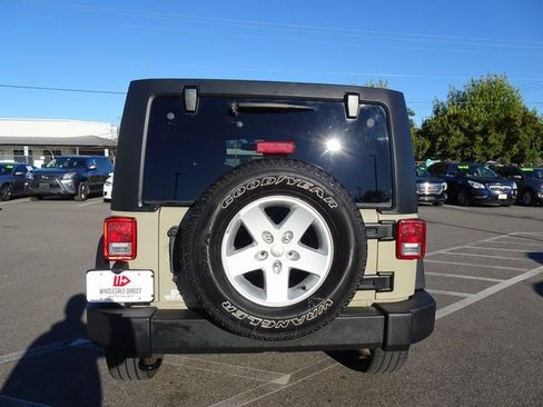 Used 2018 Jeep Wrangler Unlimited Sport S image 5