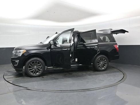 Used 2020 Ford Expedition Limited image 48