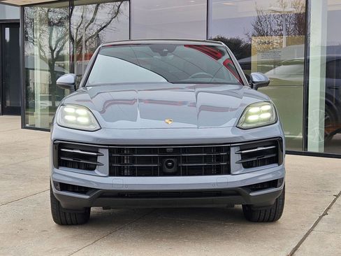 New 2026 Porsche Cayenne image 6