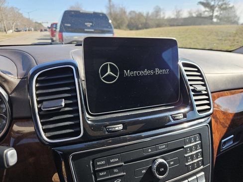 Used 2019 Mercedes-Benz GLS 450 4MATIC image 22