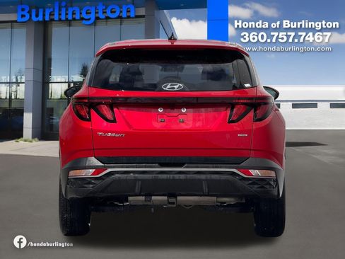 Used 2023 Hyundai Tucson SE AWD/4WD image 5