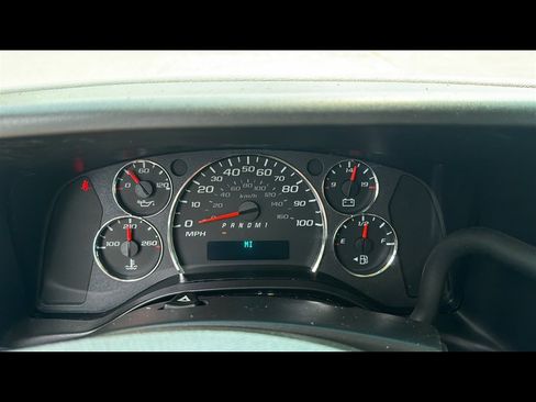 Used 2021 Chevrolet Express 2500 w/ Driver Convenience Package RWD image 14