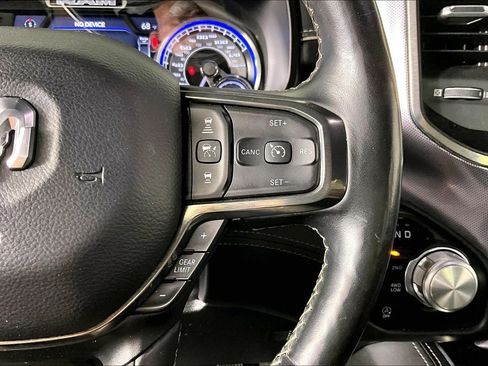 Used 2019 RAM 1500 Limited w/ Advanced Safety Group AWD/4WD image 11