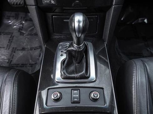 Used 2013 INFINITI FX37 AWD w/ Premium Pkg image 20