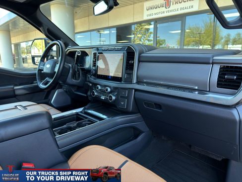 Used 2024 Ford F350 Platinum w/ Tremor Off-Road Package image 32
