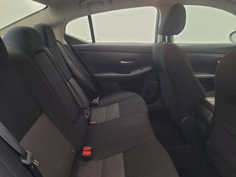 Used 2021 Nissan Sentra SV FWD image 19