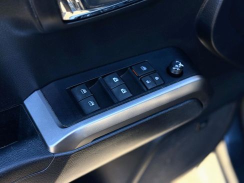 Used 2023 Toyota Tacoma Limited image 11