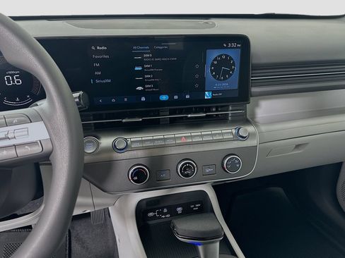 New 2026 Hyundai Kona SE FWD image 11