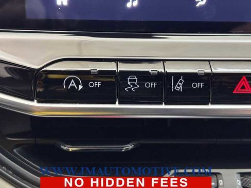 Used 2023 Jeep Compass Limited image 34