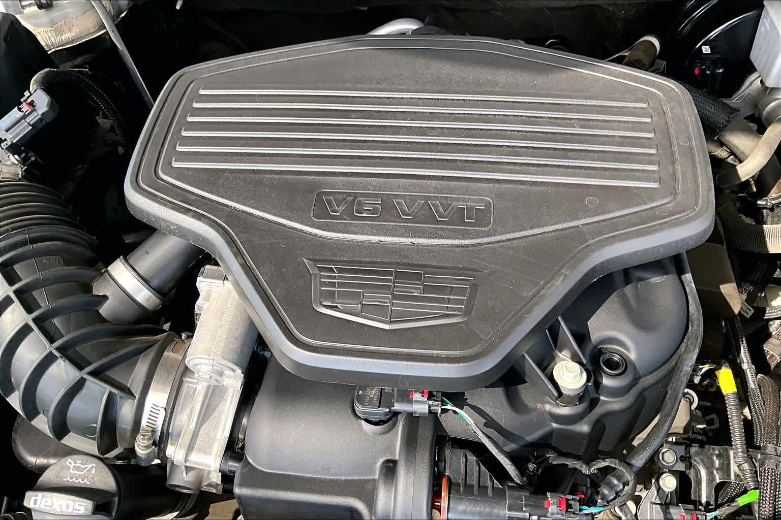 Used 2022 Cadillac XT6 Premium Luxury w/ Technology Package FWD image 31