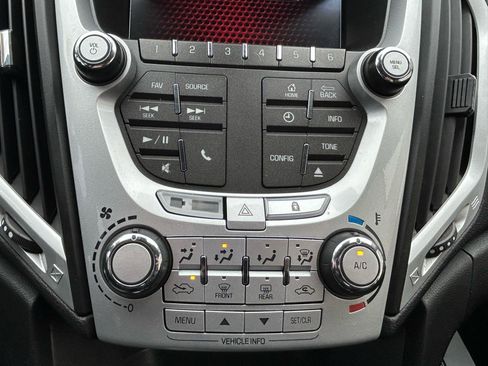 Used 2014 GMC Terrain SLE FWD image 23