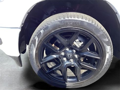 Used 2022 RAM 1500 Laramie image 9