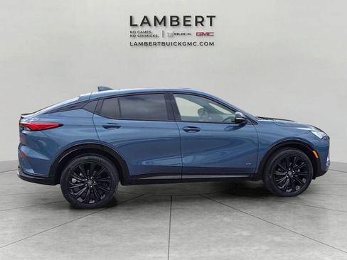 Used 2025 Buick Envista Sport Touring w/ Convenience I Package image 6