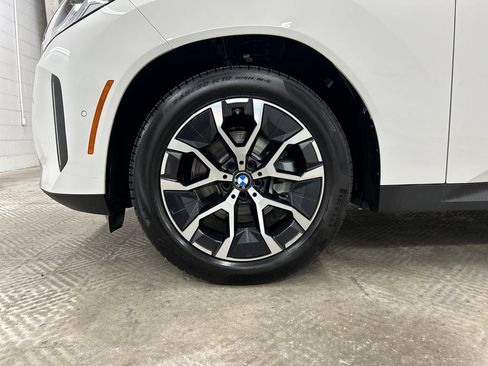 Used 2026 BMW X3 xDrive30i AWD/4WD image 15