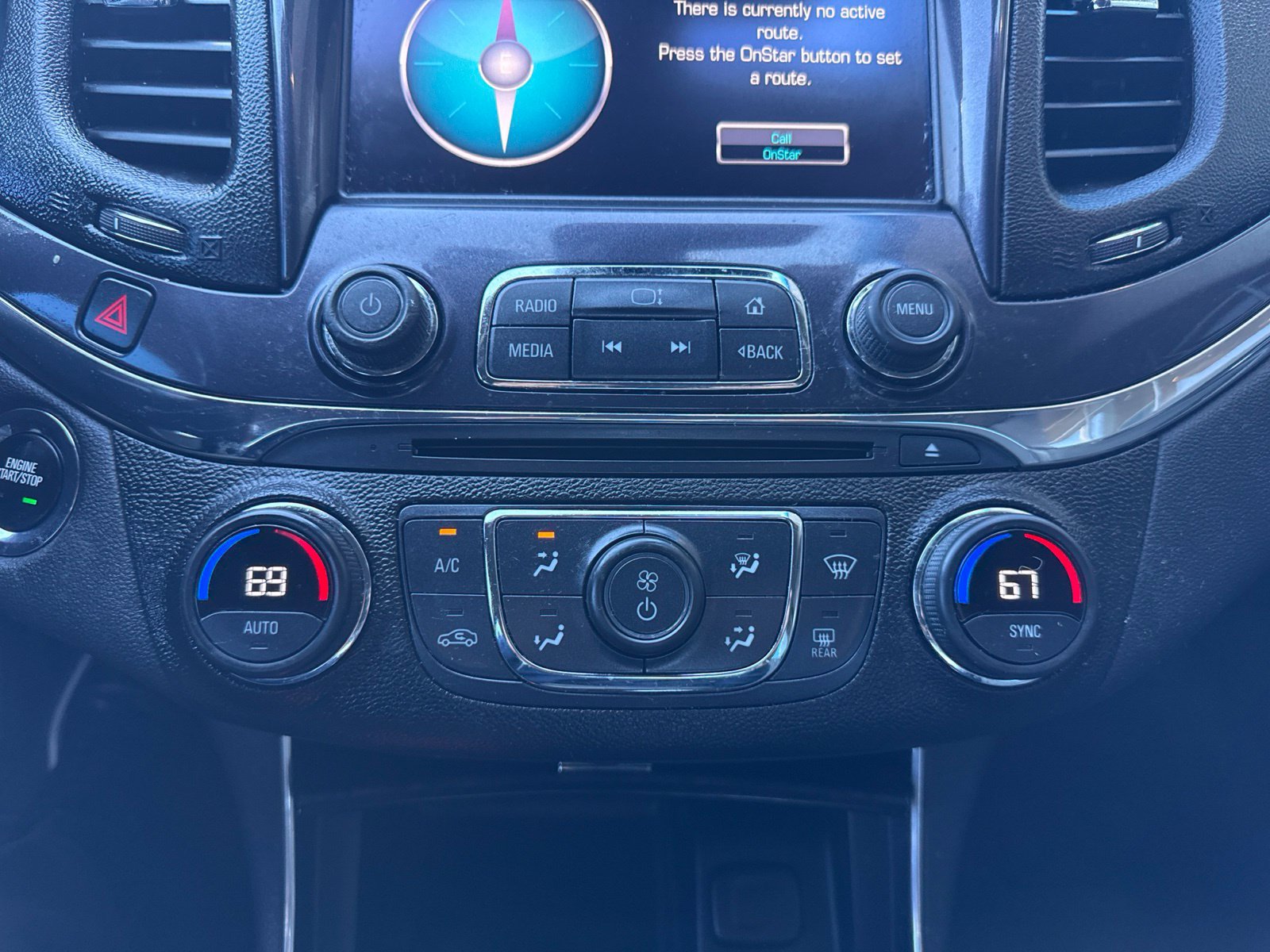 Used 2015 Chevrolet Impala LTZ FWD image 23