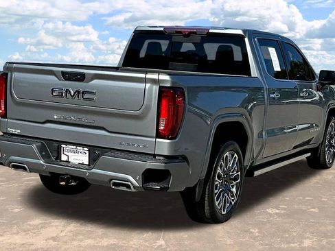 Used 2023 GMC Sierra 1500 Denali Ultimate AWD/4WD image 8