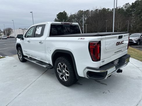 Used 2024 GMC Sierra 1500 SLT w/ SLT Premium Package image 8