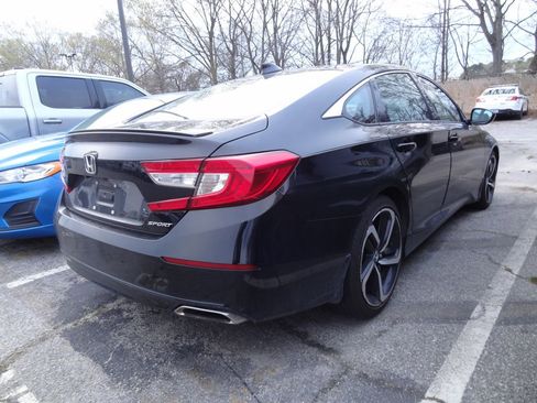 Used 2022 Honda Accord Sport image 5