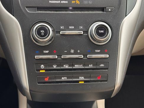 Used 2019 Lincoln MKC Select w/ Select Plus Package image 32