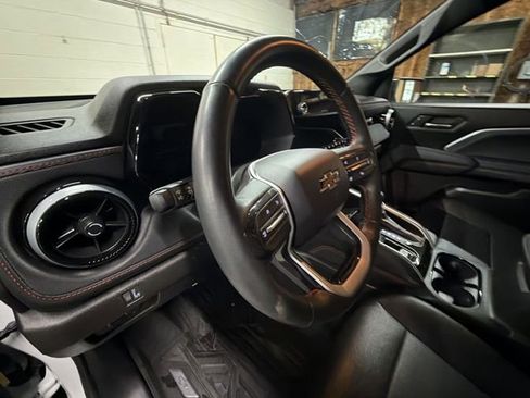 Certified 2023 Chevrolet Colorado Z71 w/ Z71 Convenience Package 2 image 11