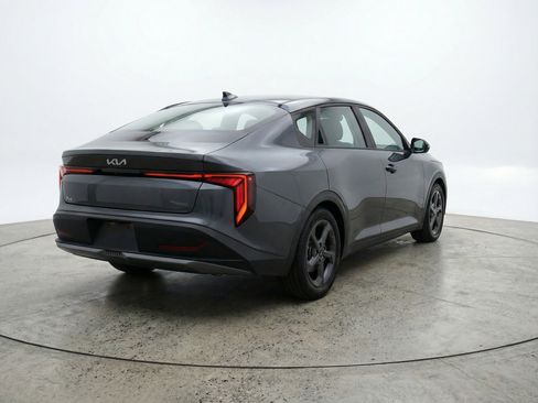Used 2025 Kia K4 FWD image 9