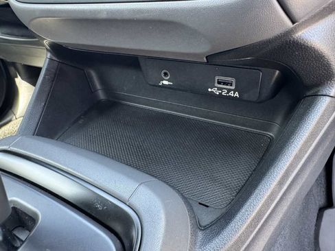 Used 2024 Subaru Crosstrek 2.0i AWD/4WD image 17