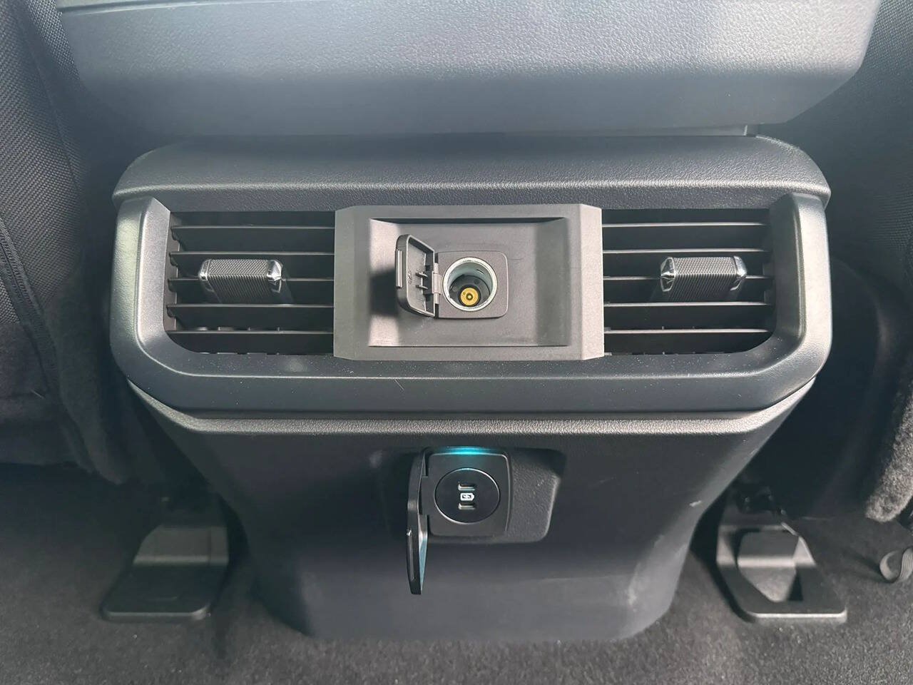 Used 2024 Ford F150 STX AWD/4WD image 14