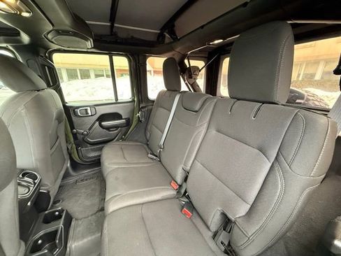 Certified 2022 Jeep Wrangler Unlimited Sport image 22