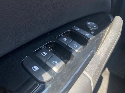 Certified 2023 Kia Sportage EX FWD image 21