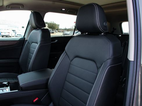 New 2026 Volkswagen Atlas SEL AWD/4WD image 11