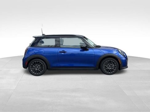 Used 2025 MINI Cooper S FWD image 2