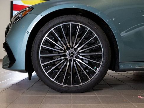 New 2026 Mercedes-Benz E 350 4MATIC Sedan image 7