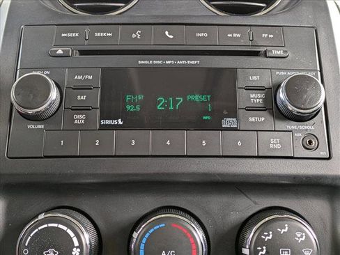 Used 2016 Jeep Patriot Sport w/ Power Value Group AWD/4WD image 14