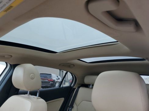 Used 2018 Mercedes-Benz GLA 250 4MATIC image 26