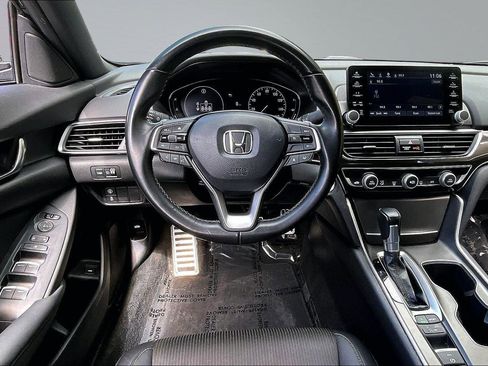 Used 2021 Honda Accord Sport image 6
