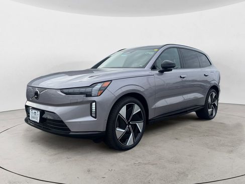 New 2026 Volvo EX90 Ultra AWD/4WD image 2