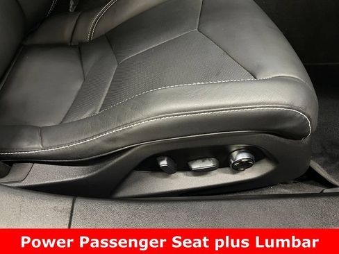 Used 2021 Chevrolet Corvette Stingray Preferred Cpe w/ Battery Protection Package RWD image 11