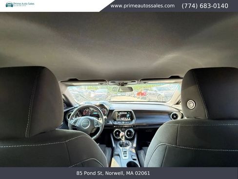 Used 2017 Chevrolet Camaro SS RWD image 15