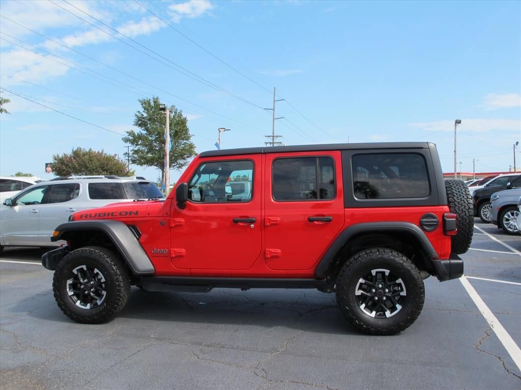 Used 2026 Jeep Wrangler Unlimited Rubicon AWD/4WD image 6