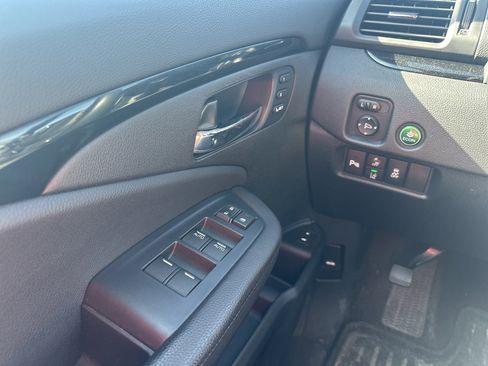 Used 2022 Honda Pilot Touring image 25