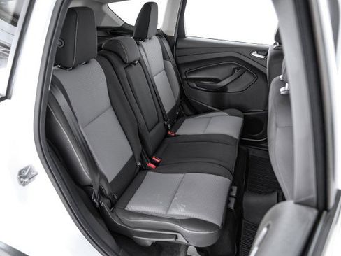 Used 2018 Ford Escape SE w/ SE Sync 3 Package AWD/4WD image 33