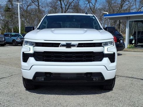 Used 2025 Chevrolet Silverado 1500 RST w/ Z71 Off-Road Package AWD/4WD image 2