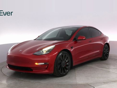 Used 2022 Tesla Model 3 Performance image 2